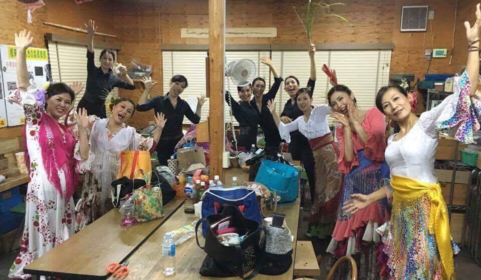 カルマリャマで楽しくフラメンコを踊ろう